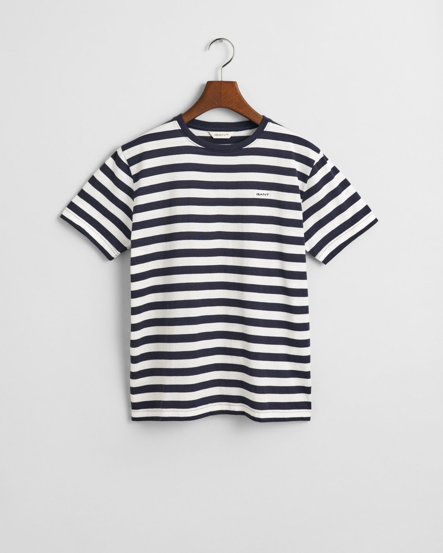 Striped Shield T-Shirt Blue / 134/140
