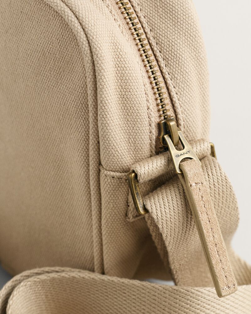 Tonal Shield Crossbody Bag ONESIZE / DRY SAND