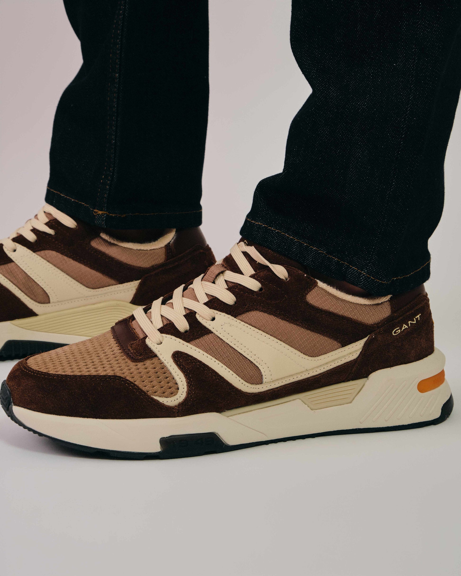 Carst Sneakers Tobacco Brown / 44