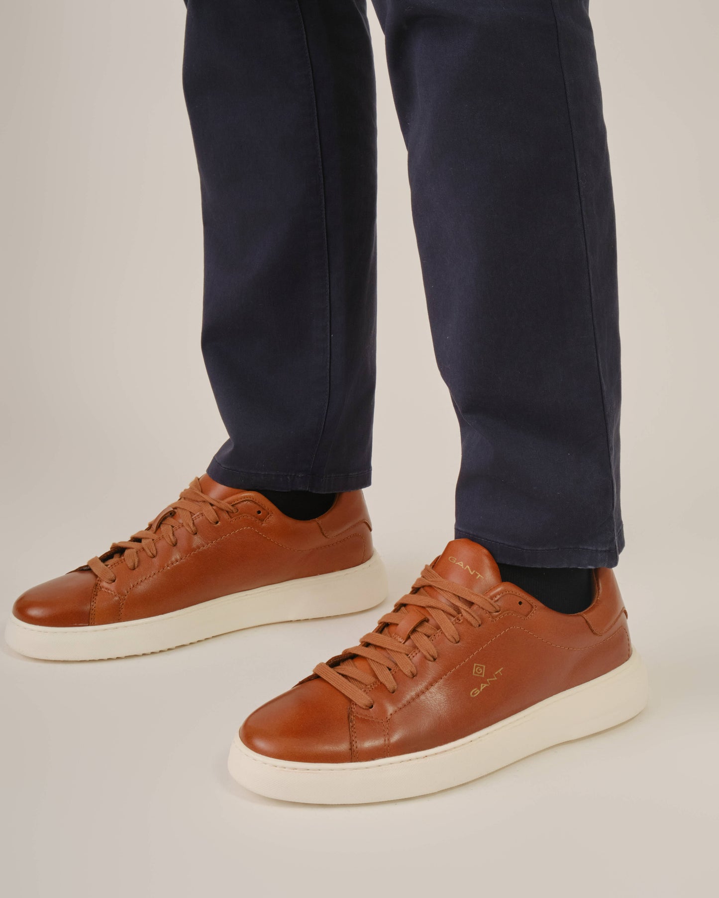 Joree Sneakers Cognac / 44