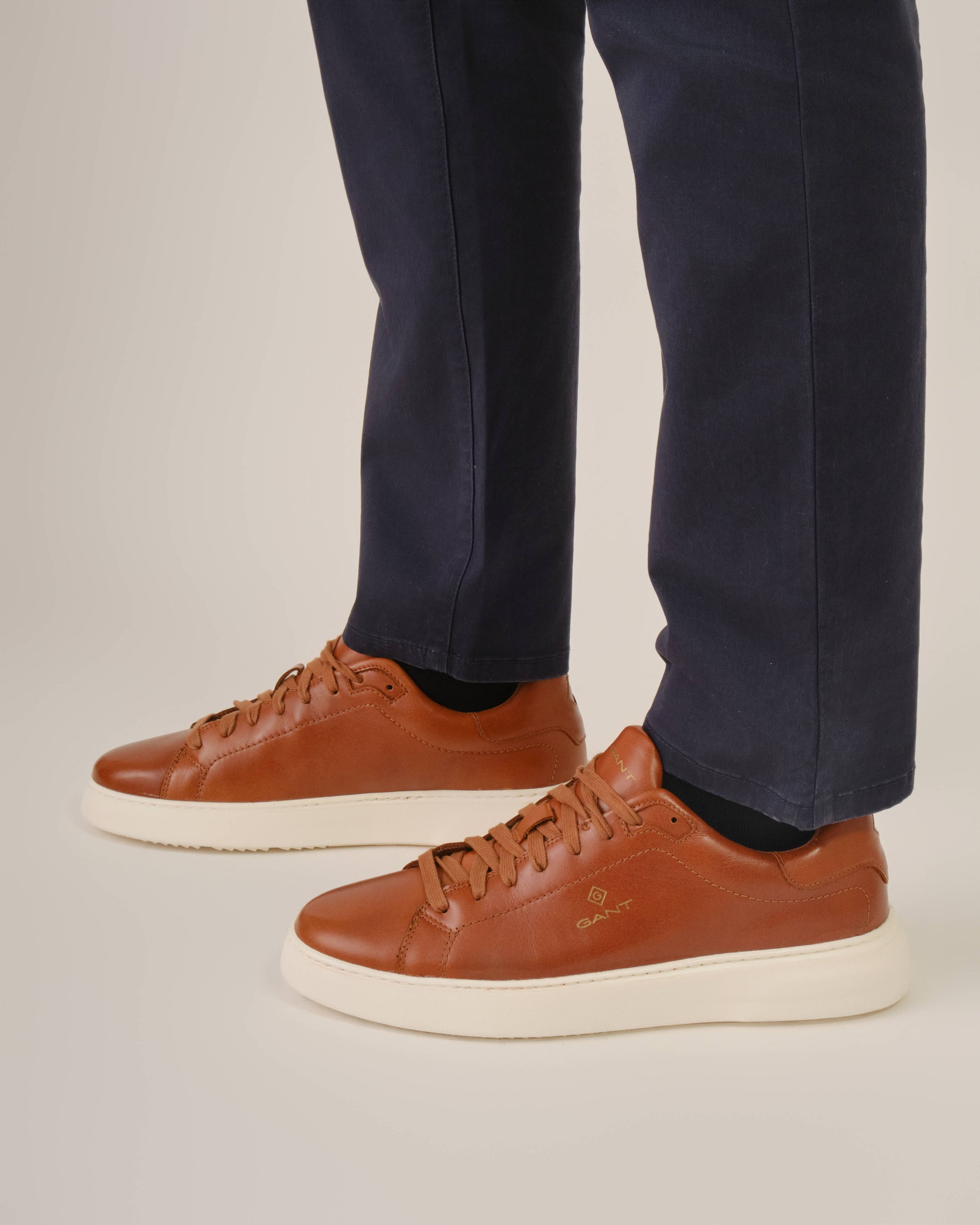 Joree Sneakers Cognac / 44