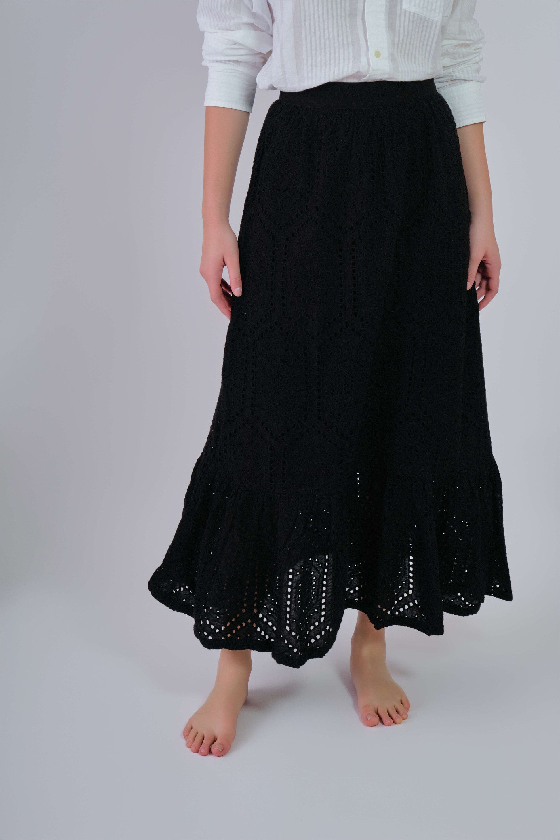 Embroidery Anglaise Maxi Skirt Black / 36