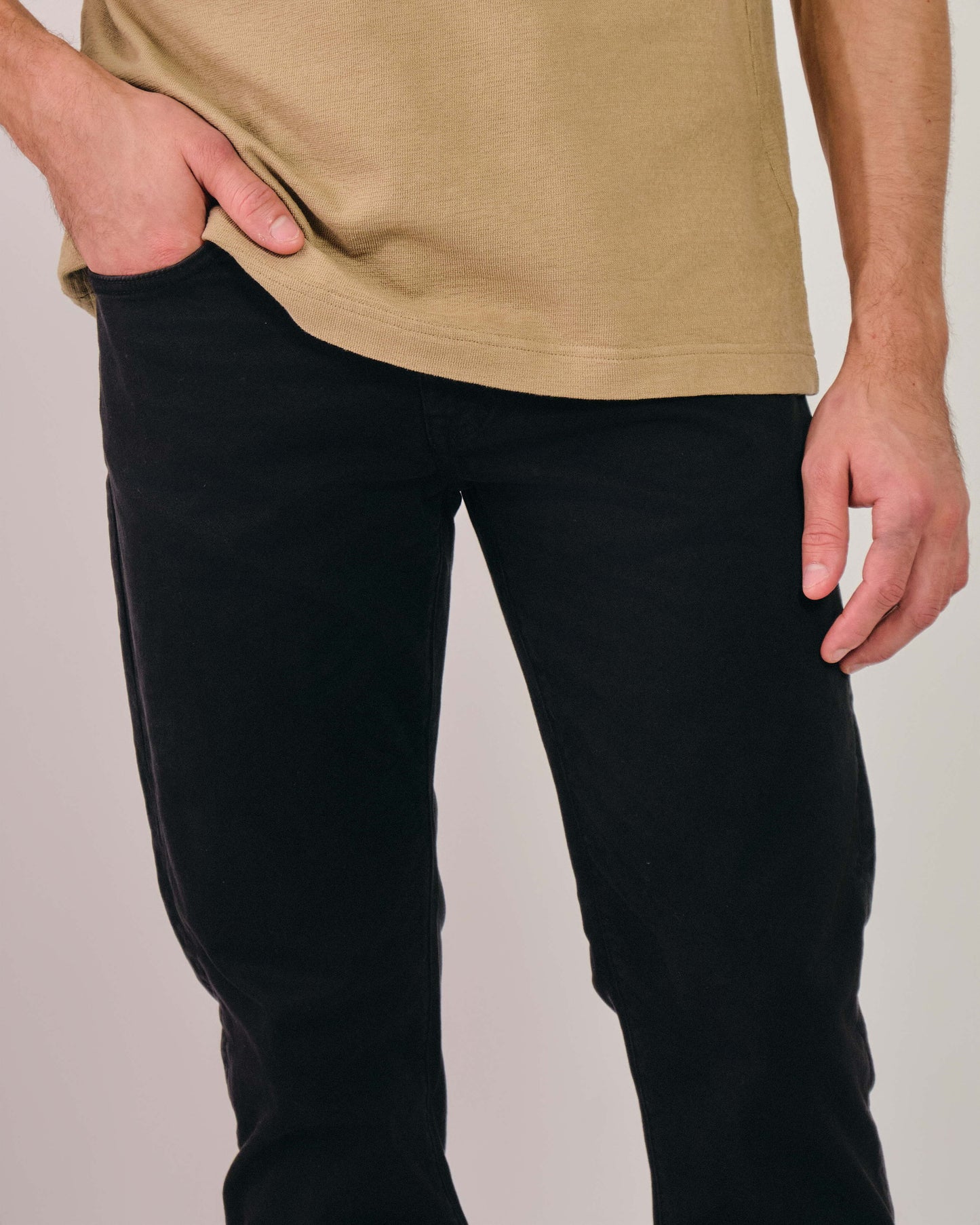 Regular Fit Desert Jeans Black / 32/32