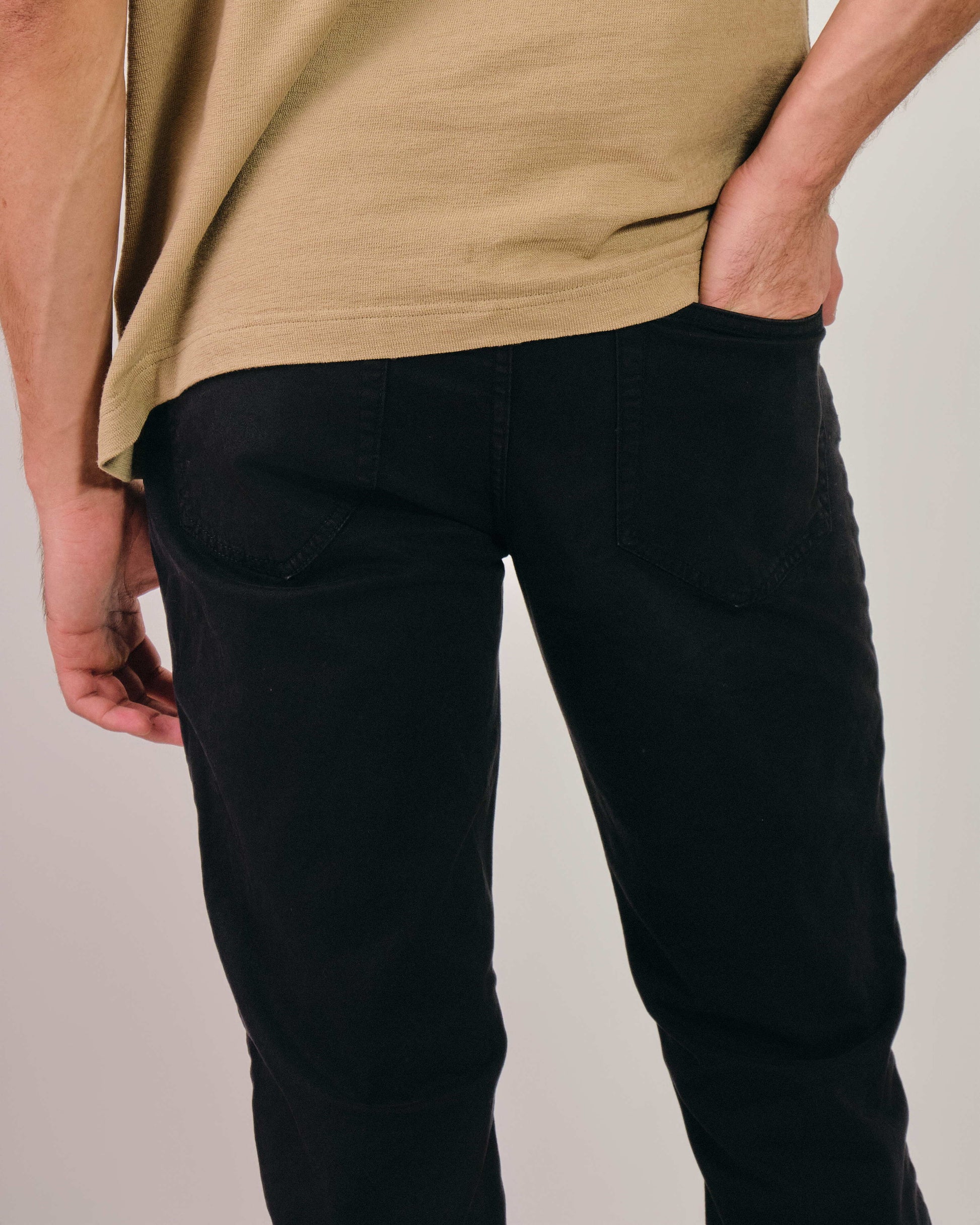 Regular Fit Desert Jeans Black / 32/32