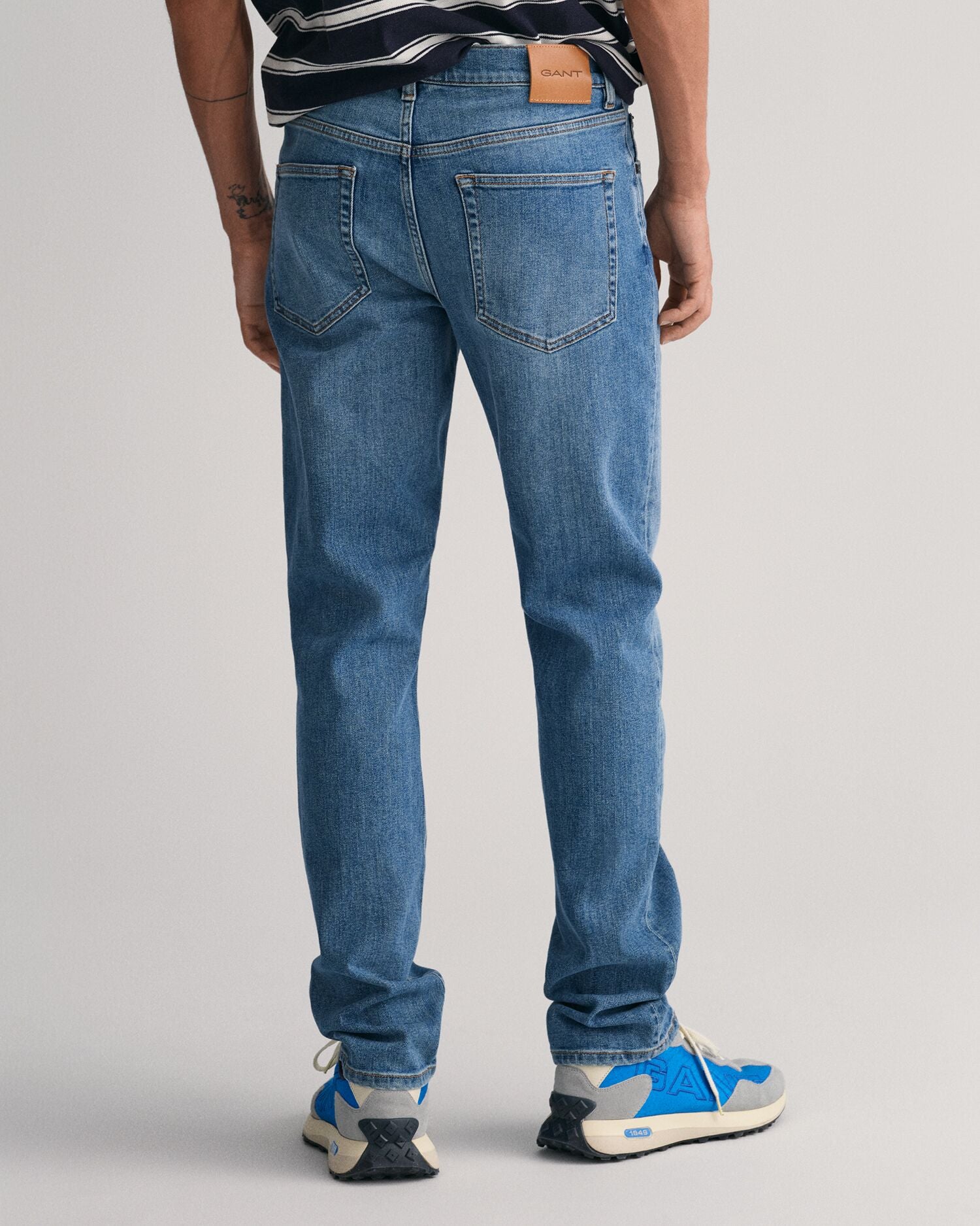 Slim Fit Jeans Mid Blue Worn In / 32X32