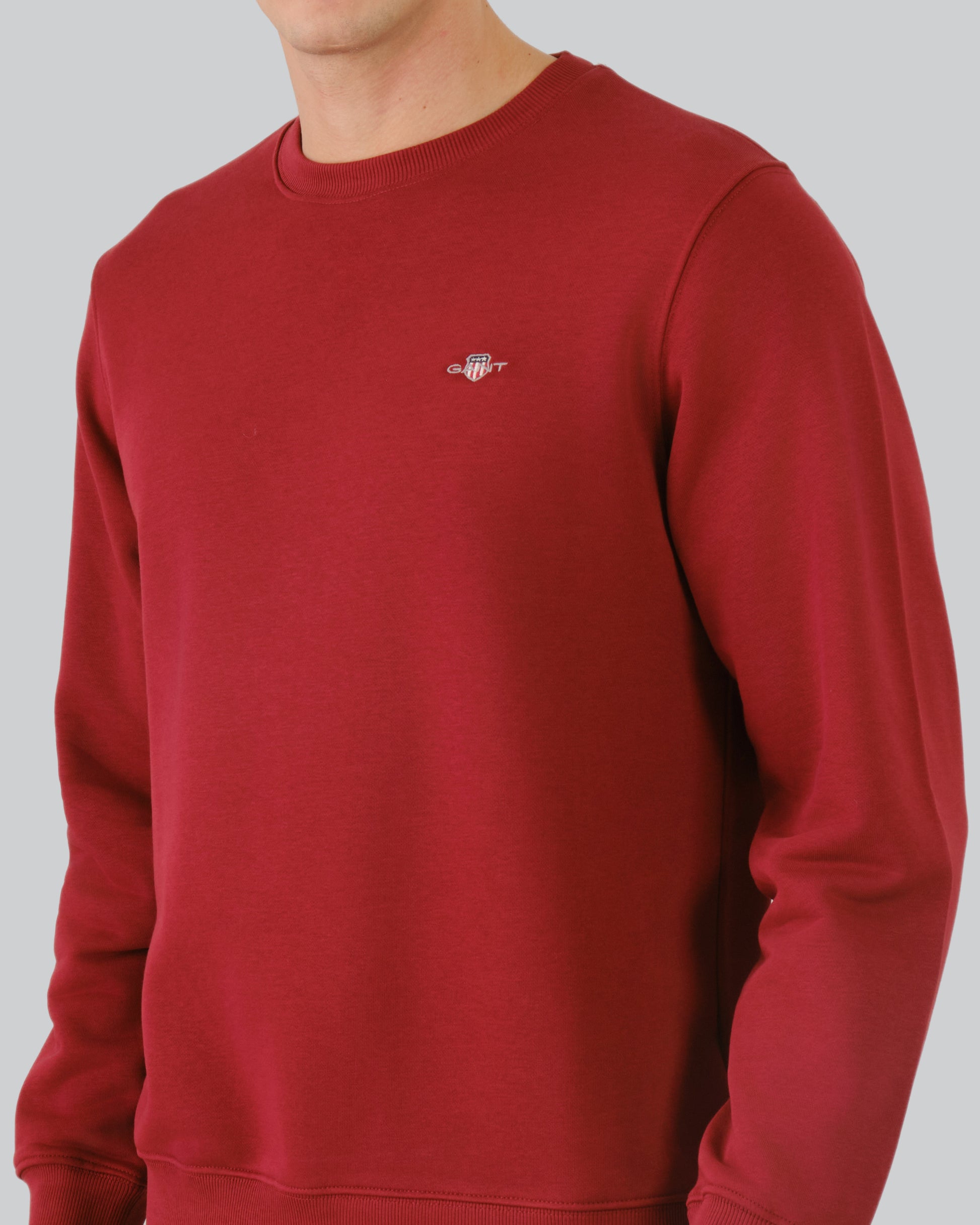 Shield Crew Neck Sweatshirt Plumped Red / M