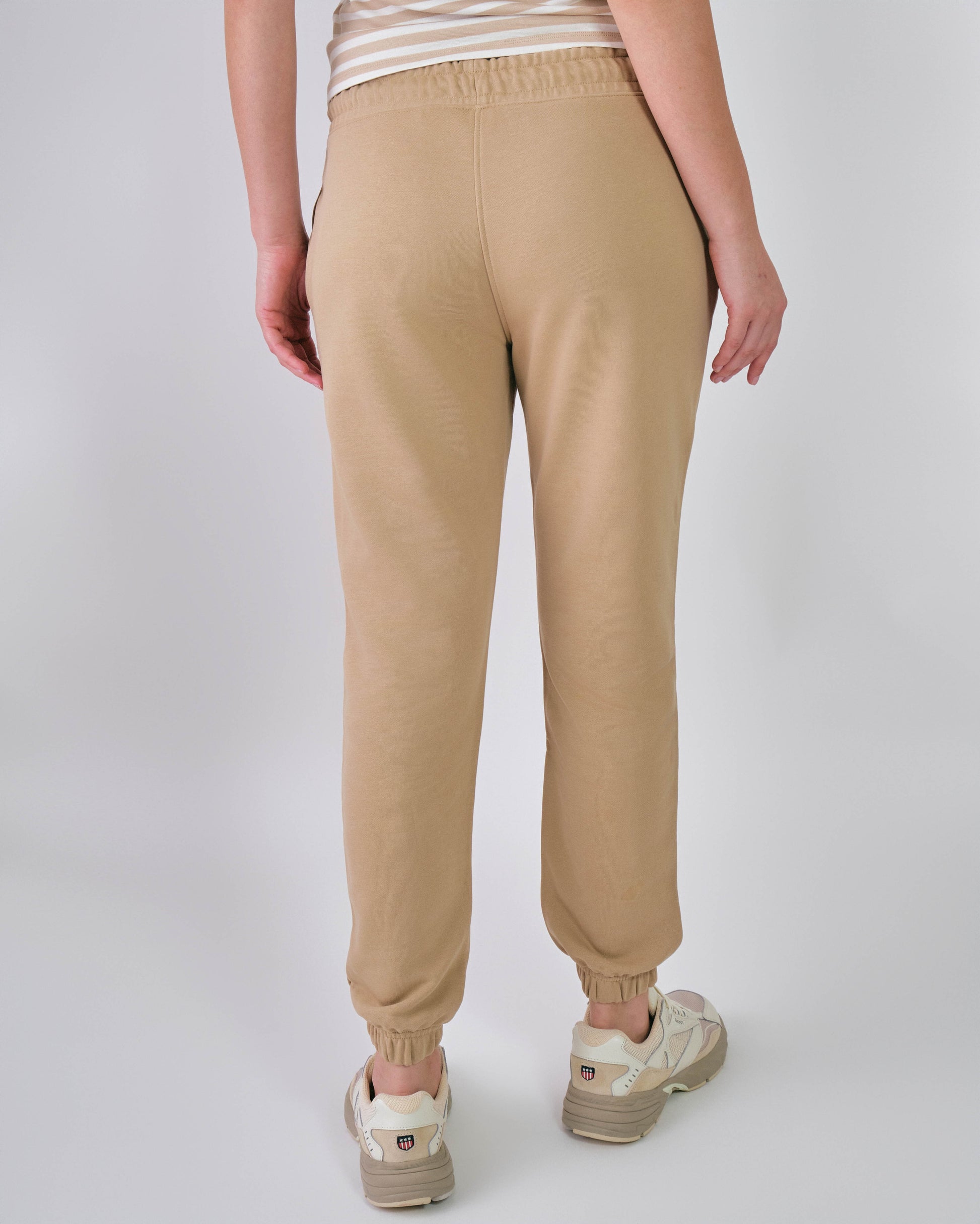 Regular Fit Tonal Shield Sweatpants Dark Khaki / M