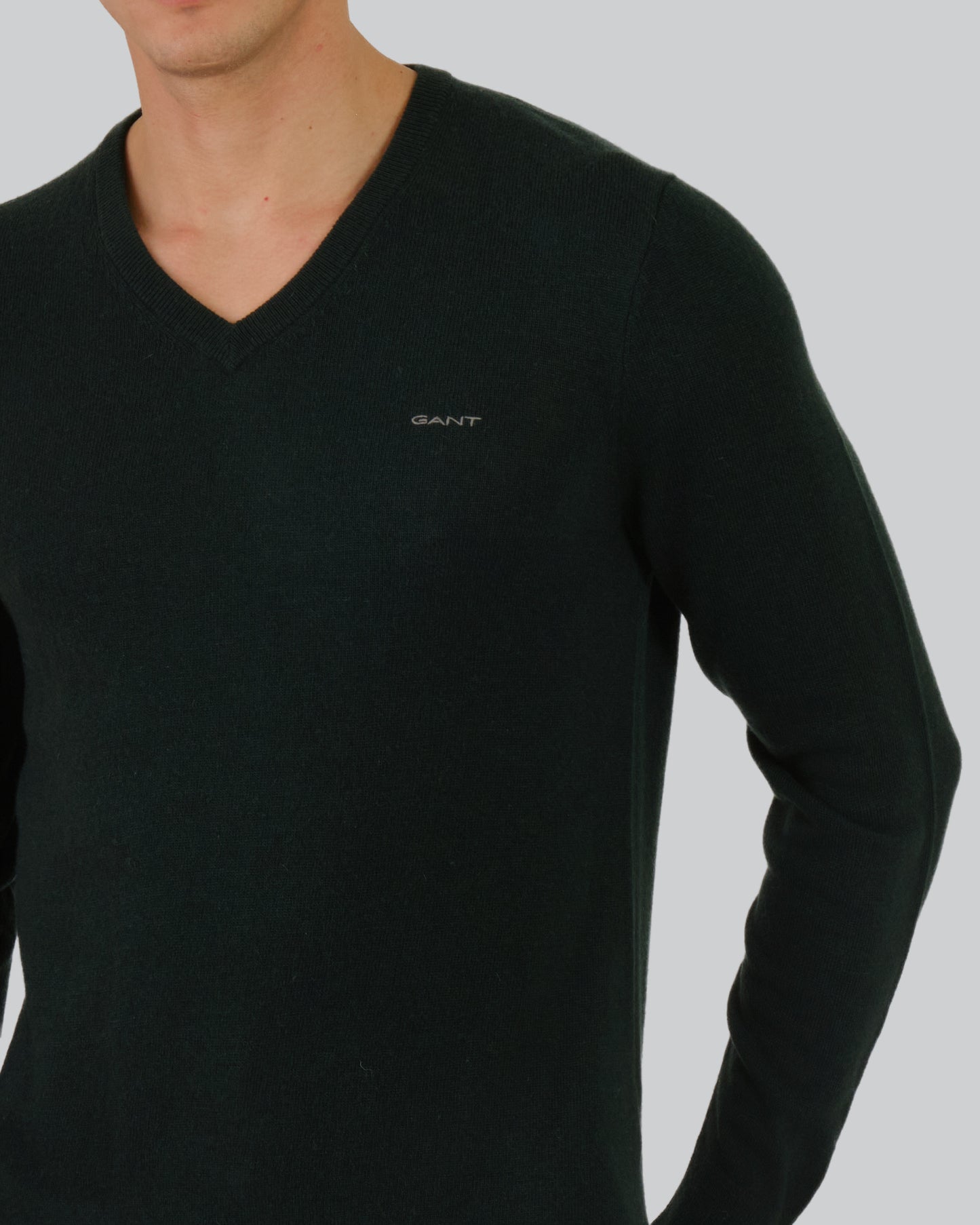 Extra Fine Lambswool V-Neck Sweater Tartan Green / M