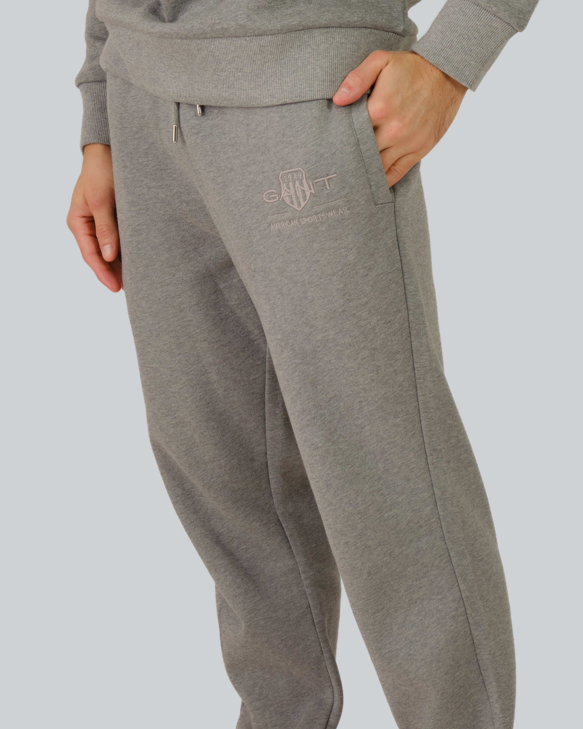 Tonal Archive Shield Sweatpants Grey Melange / M