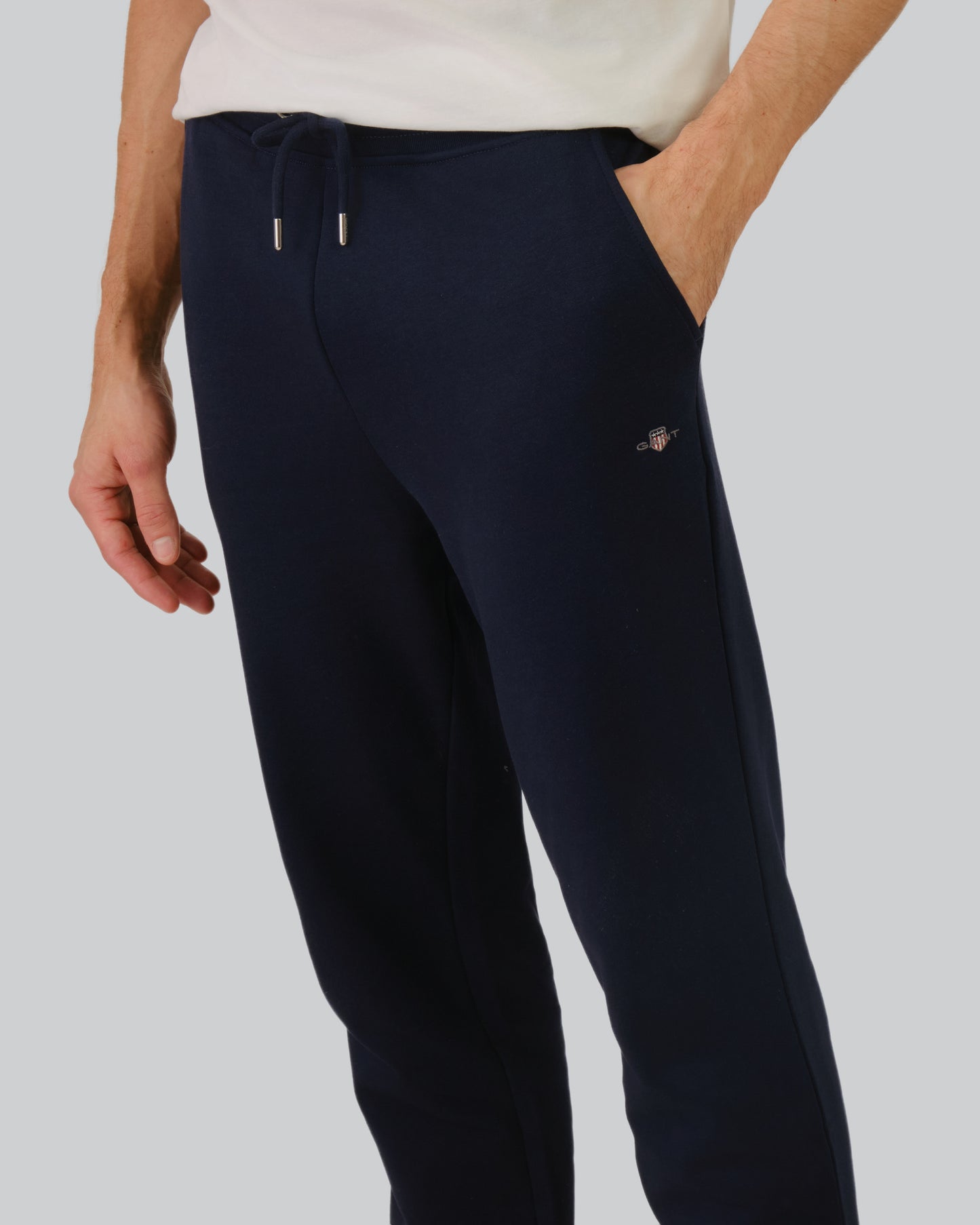 Shield Logo Sweat Pants Marine / M