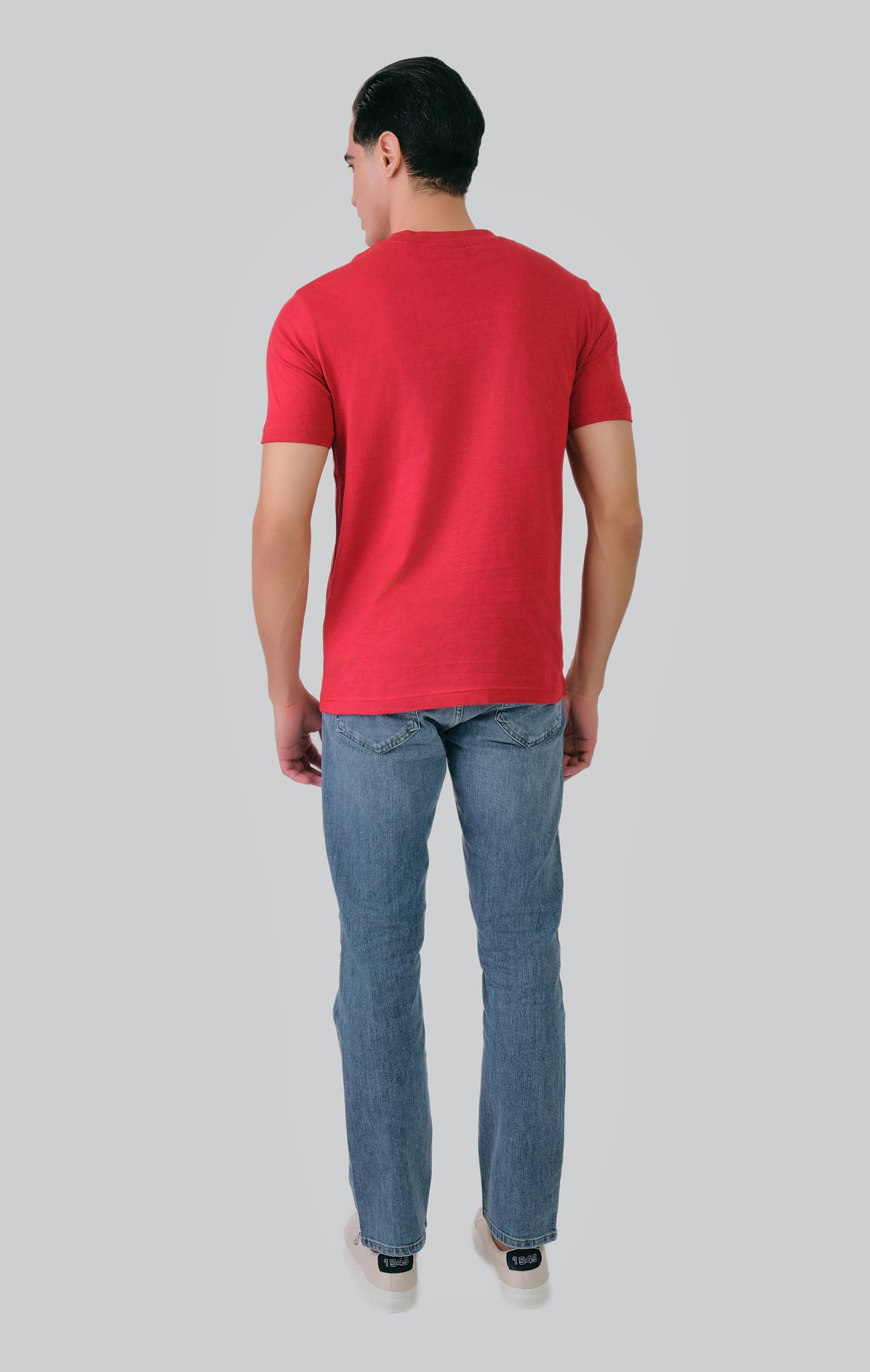 Regular Fit Tonal Shield T-Shirt Ruby Red / M