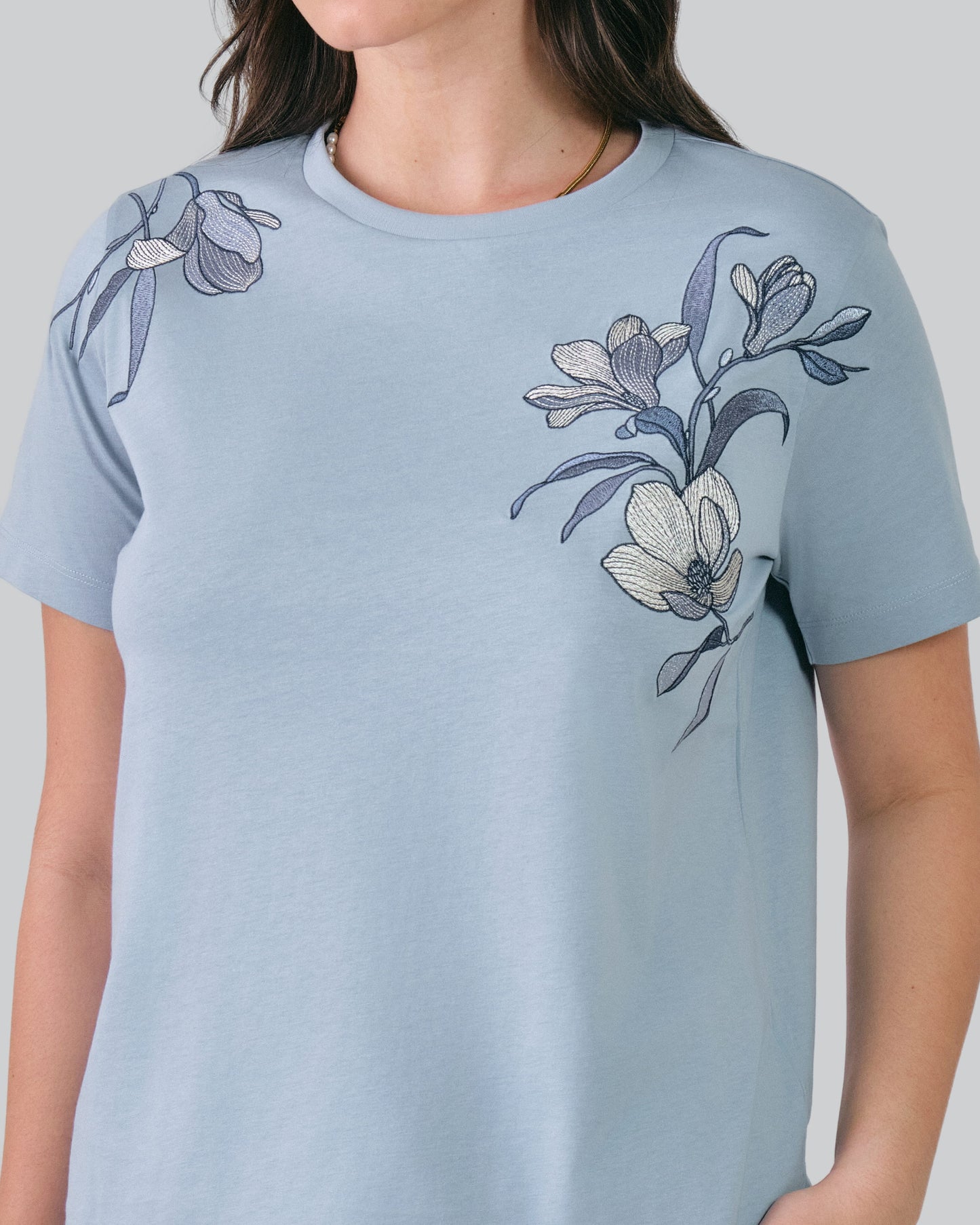 Regular Fit Magnolia Embroidery T-Shirt Dove Blue / M