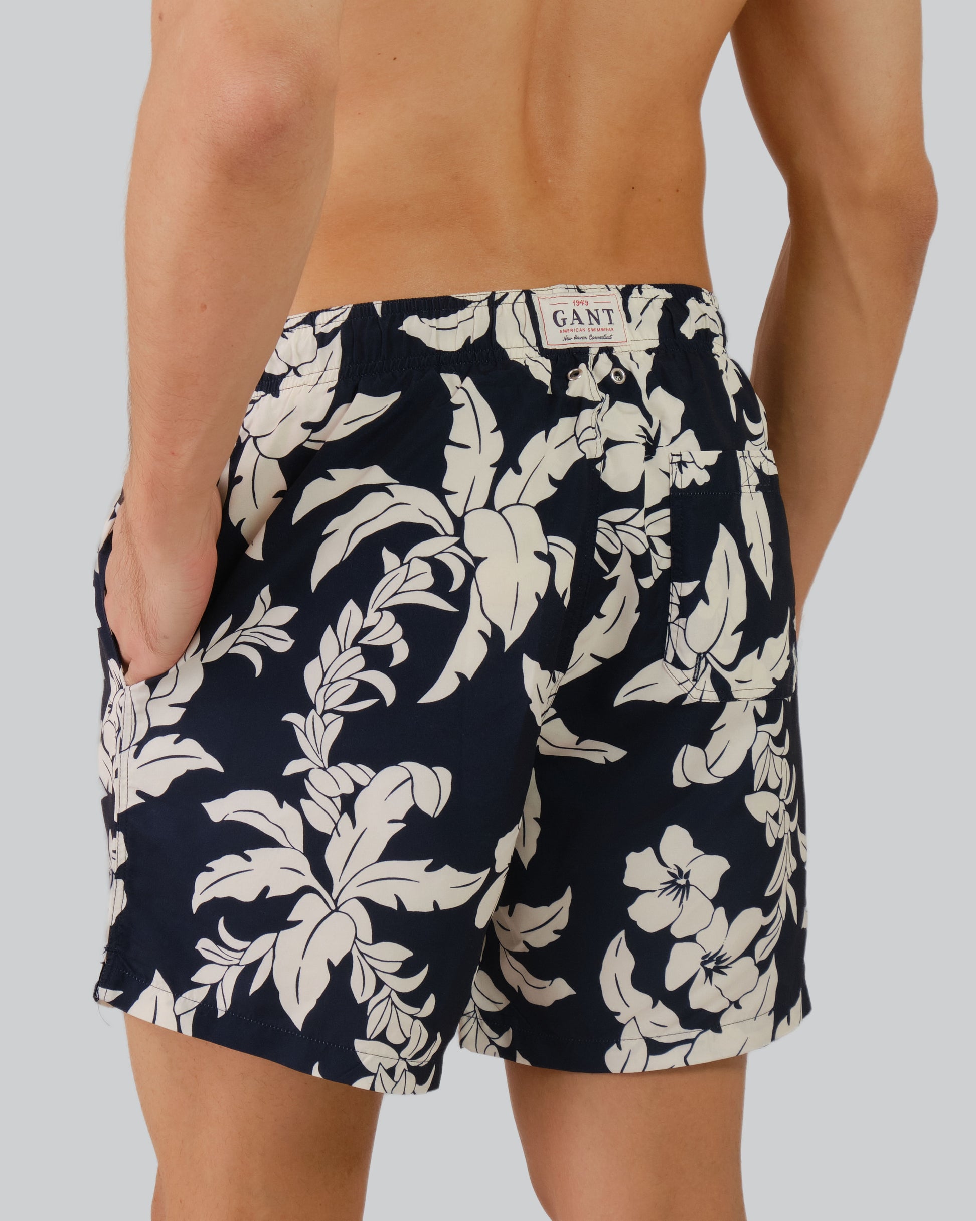 Palm Lei Print Swim Shorts Evening Blue / M