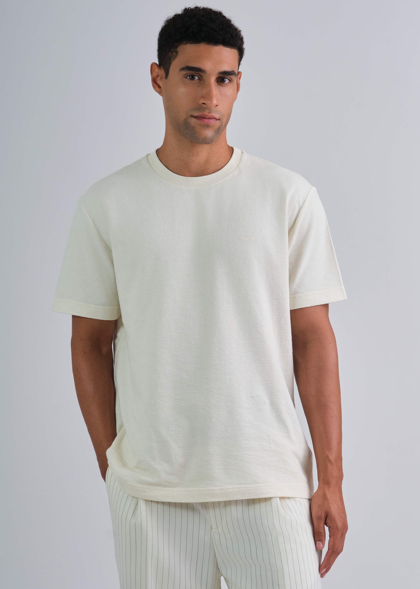 Textured T-Shirt Cream / M