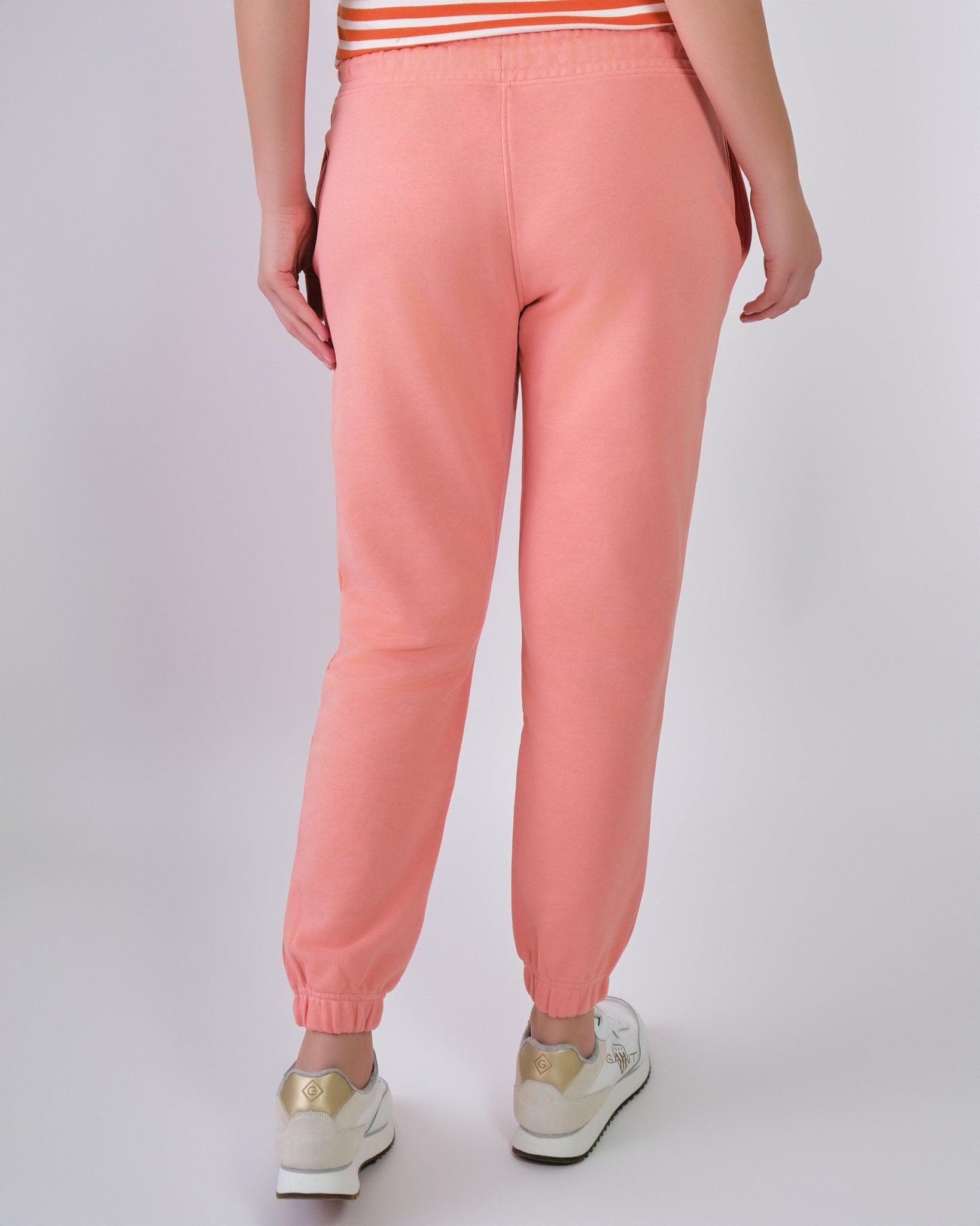 Regular Fit Tonal Shield Sweatpants Peachy Pink / M