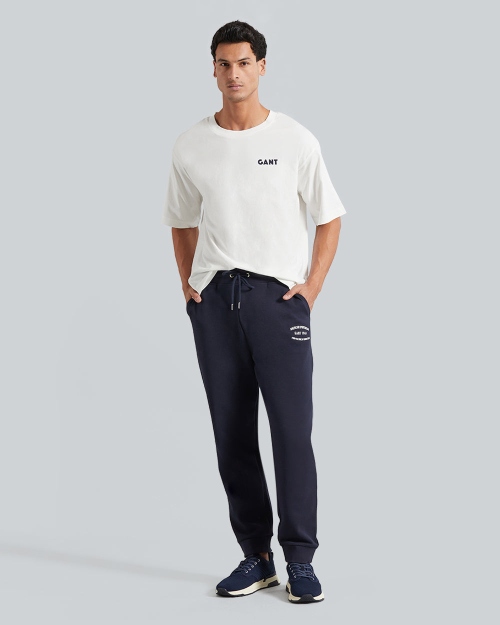Gant Small Graphic Sweatpants – Regular Fit Cotton Fleece Evening Blue / L