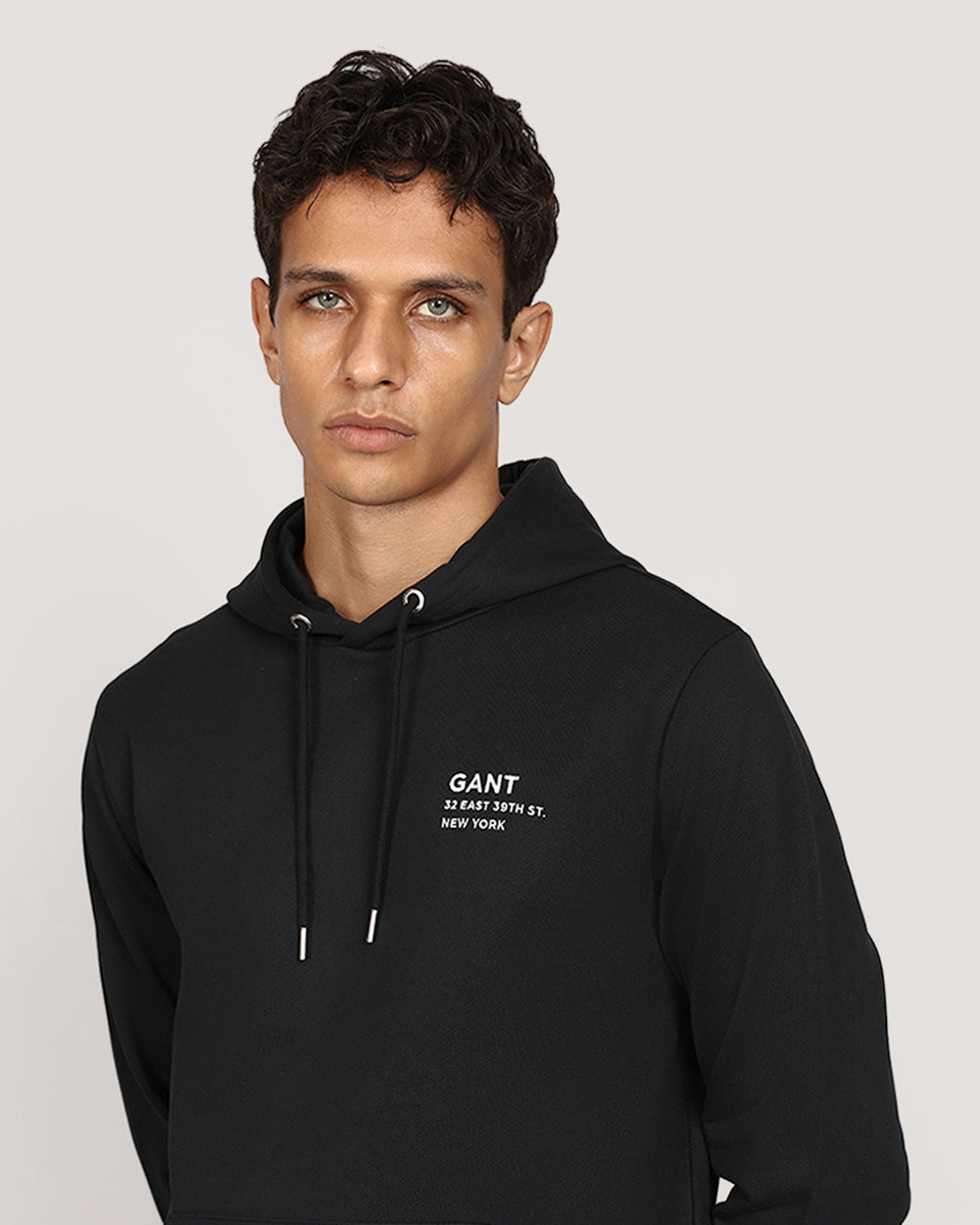 Gant Small Graphic Sweat Hoodie BLACK / M