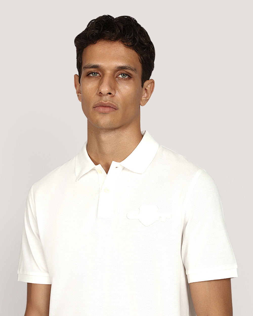 Gant Regular Tonal Shield Short Sleeve Polo EGGSHELL / M