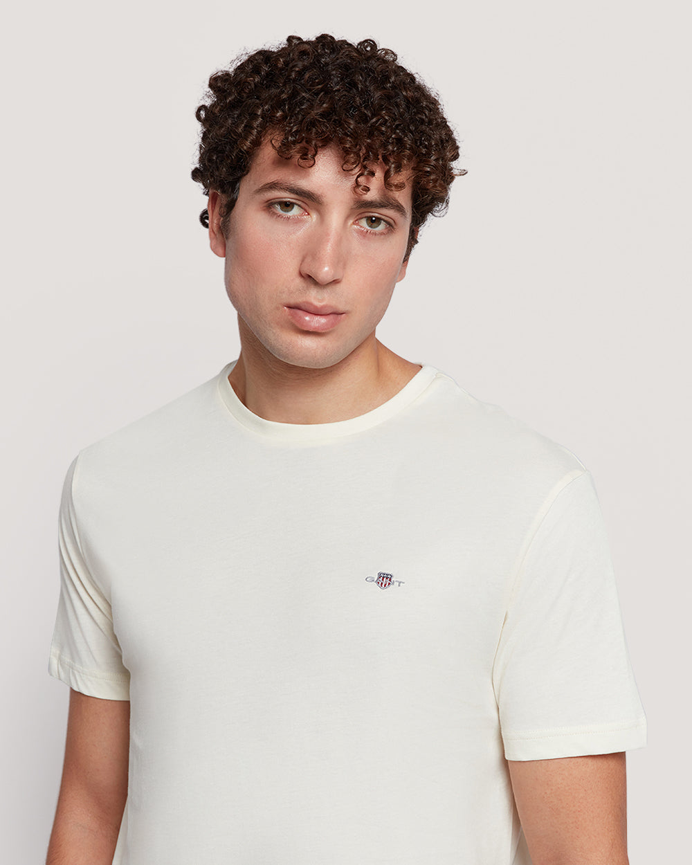 Gant Men’S Short Sleeve Cotton T-Shirt With Shield Logo CREAM / M
