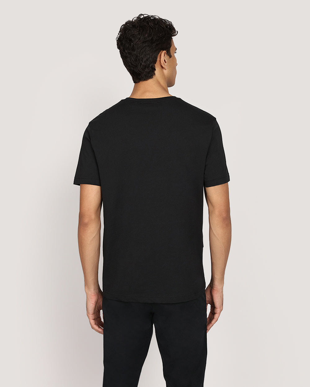 Gant Regular Tonal Shield Short Sleeve T-Shirt BLACK / M