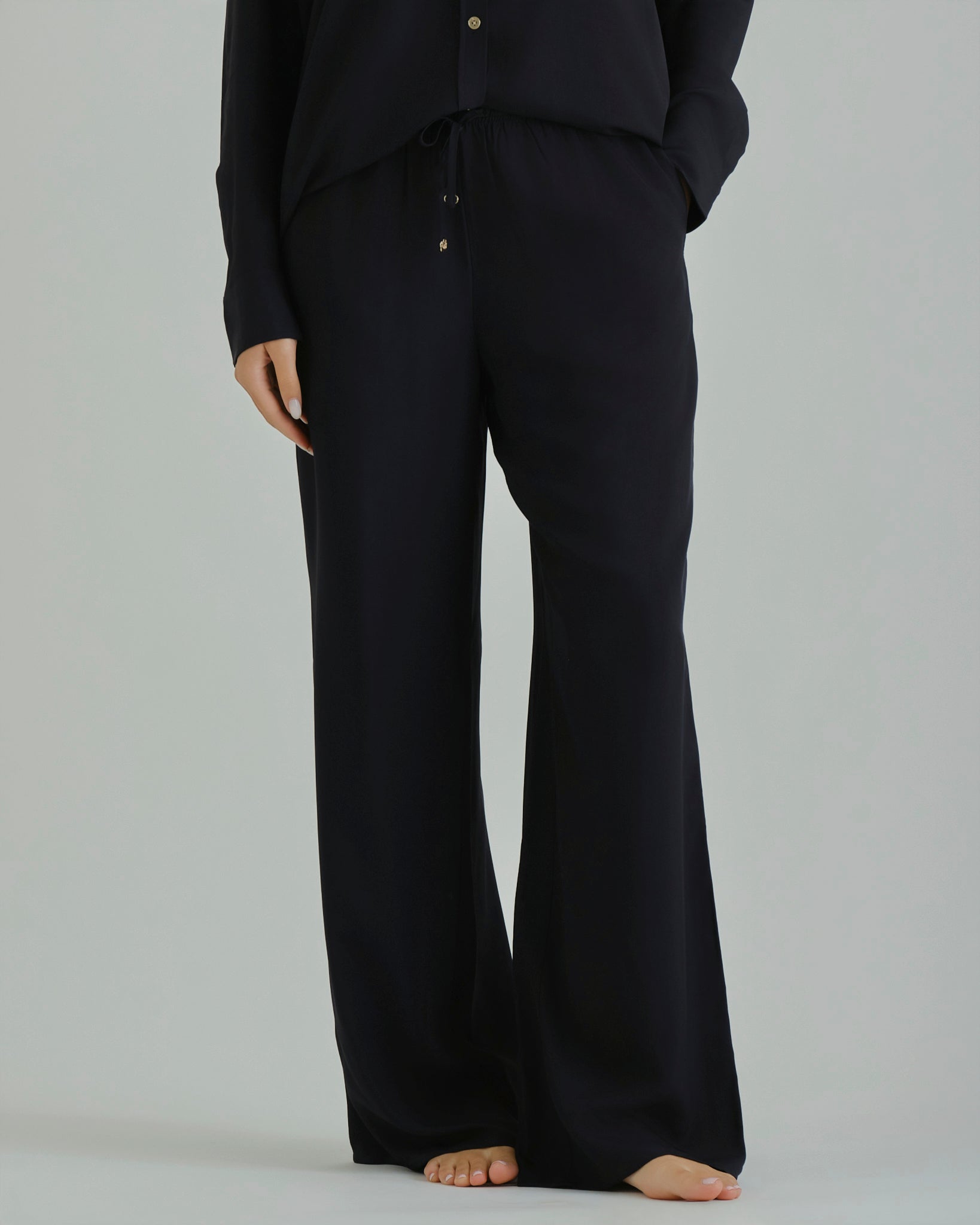 DRAWSTRING PANTS Black / 36