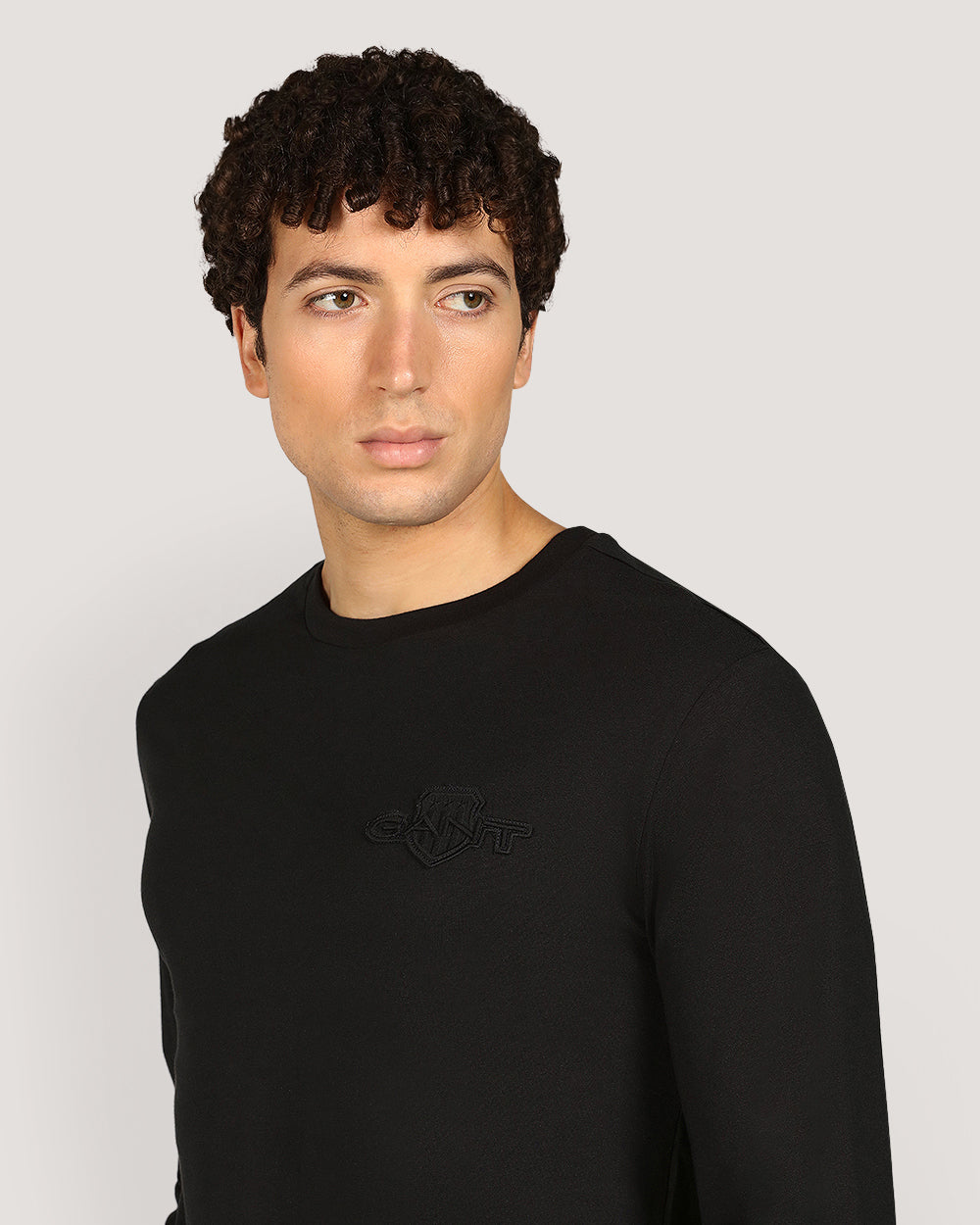 Gant Regular Tonal Shield Long Sleeve T-Shirt For Men BLACK / M