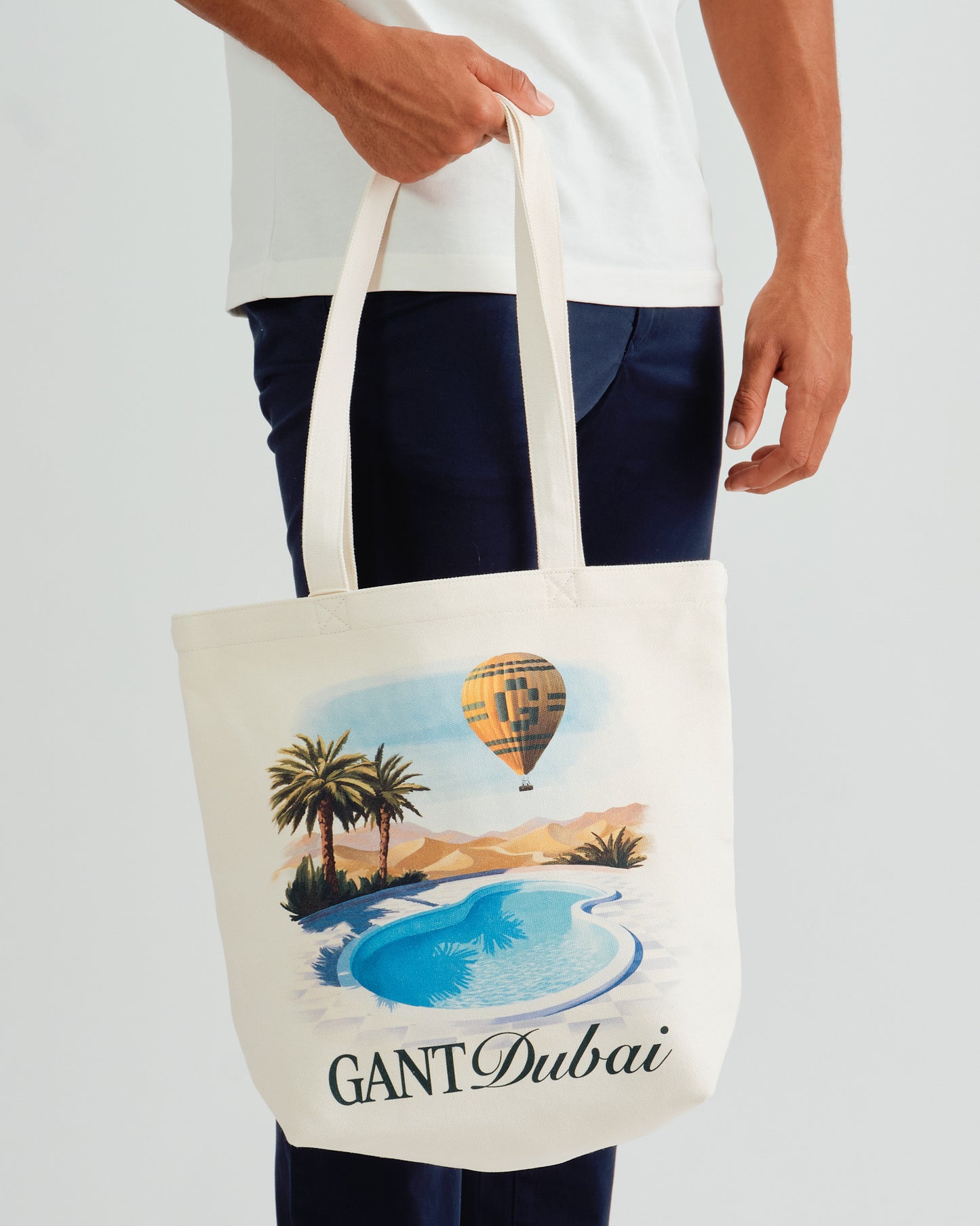 Dubai Capsule Graphic Tote Bag – Cream