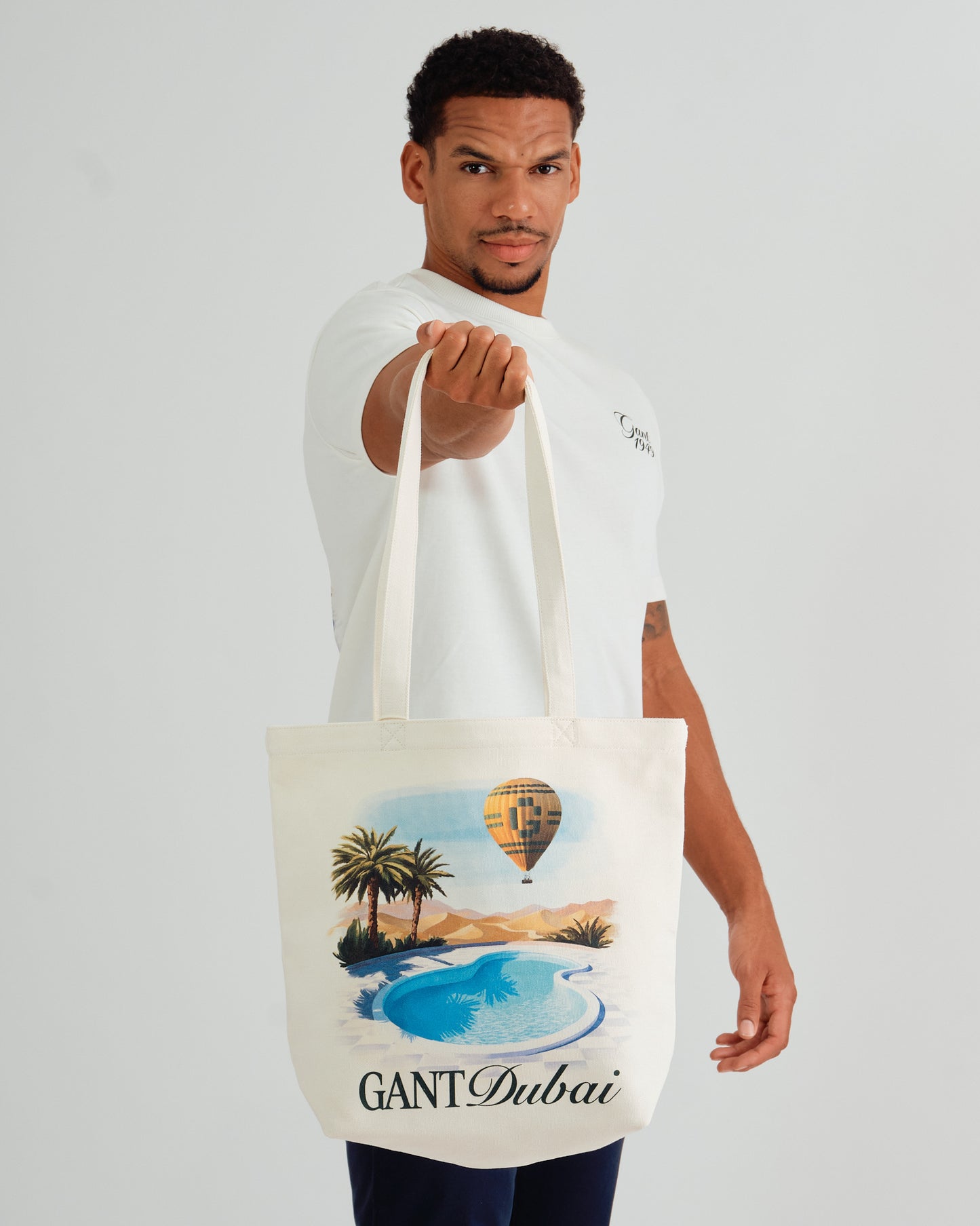 Dubai Capsule Graphic Tote Bag – Cream