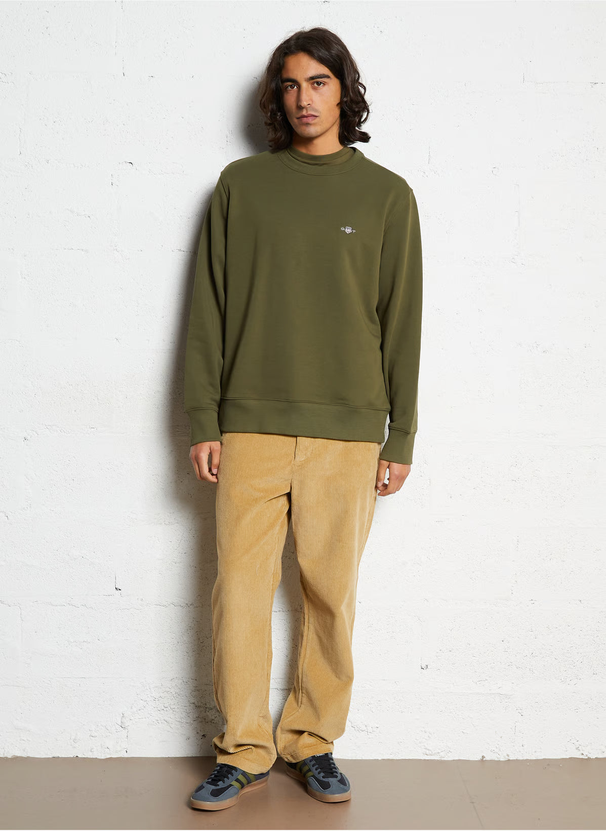 Regular Shield Crew Neck Sweatshirt