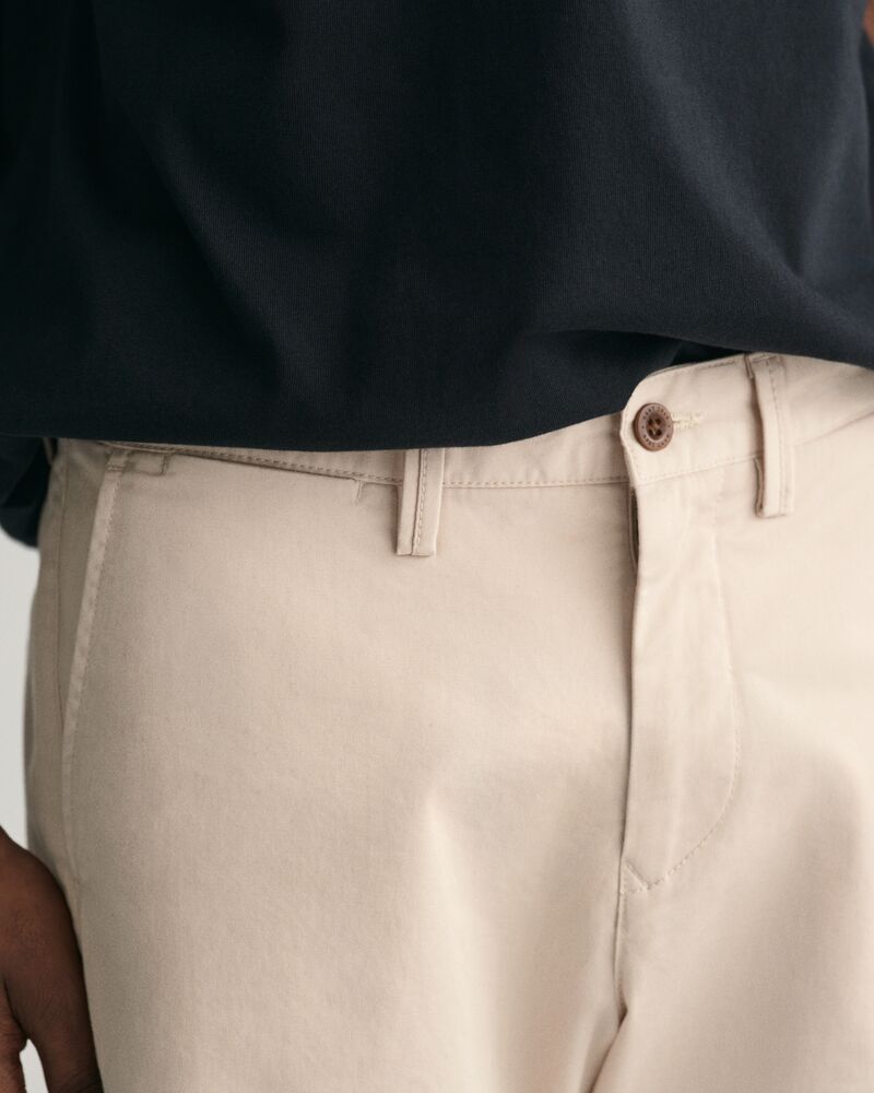 Slim Fit Twill Shorts Putty / 30