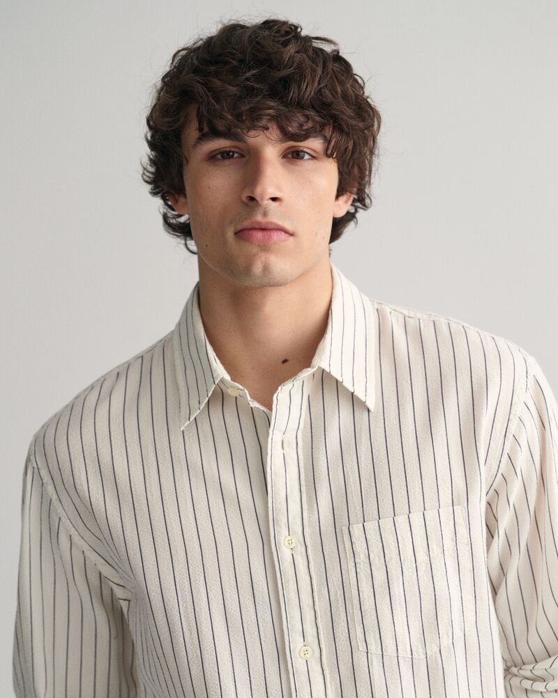 Relaxed Fit Pinstriped Seersucker Shirt Eggshell / S