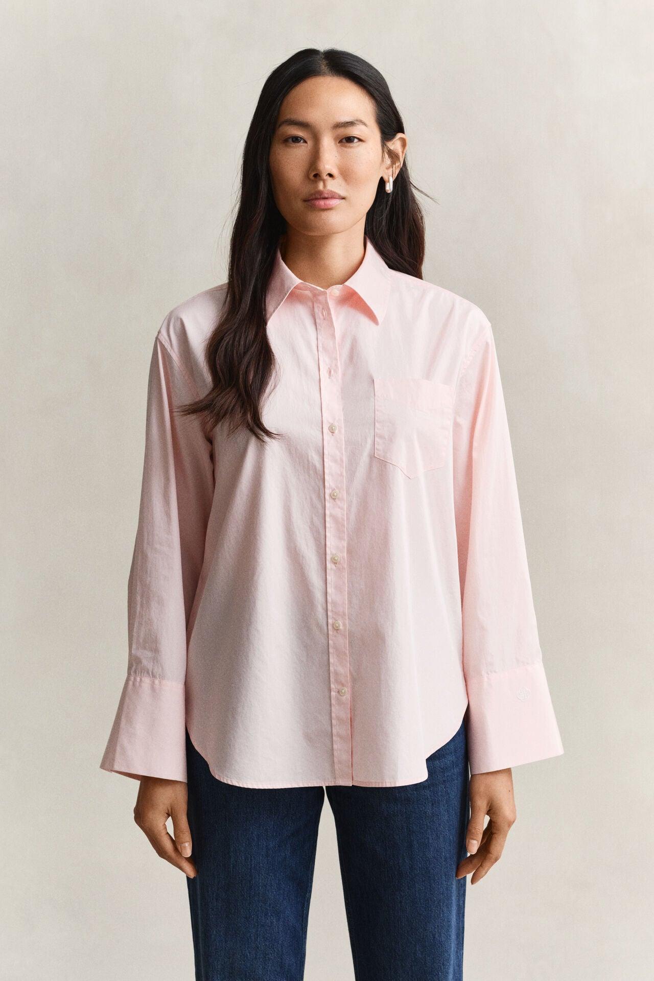 Gant  Relaxed Fit Classic Poplin Wide Sleeve Shirt