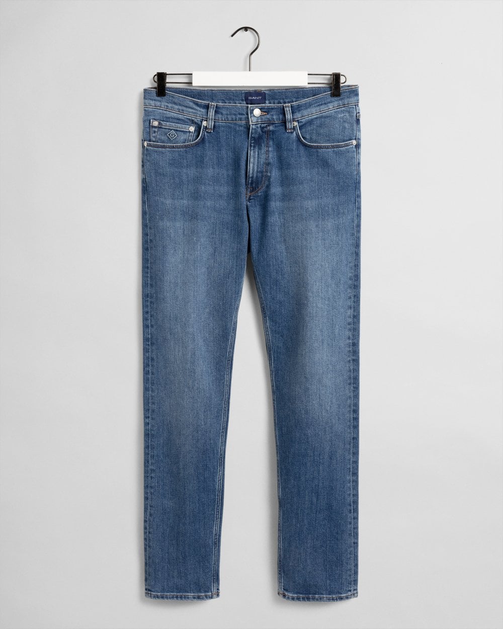 Tapered Jeans