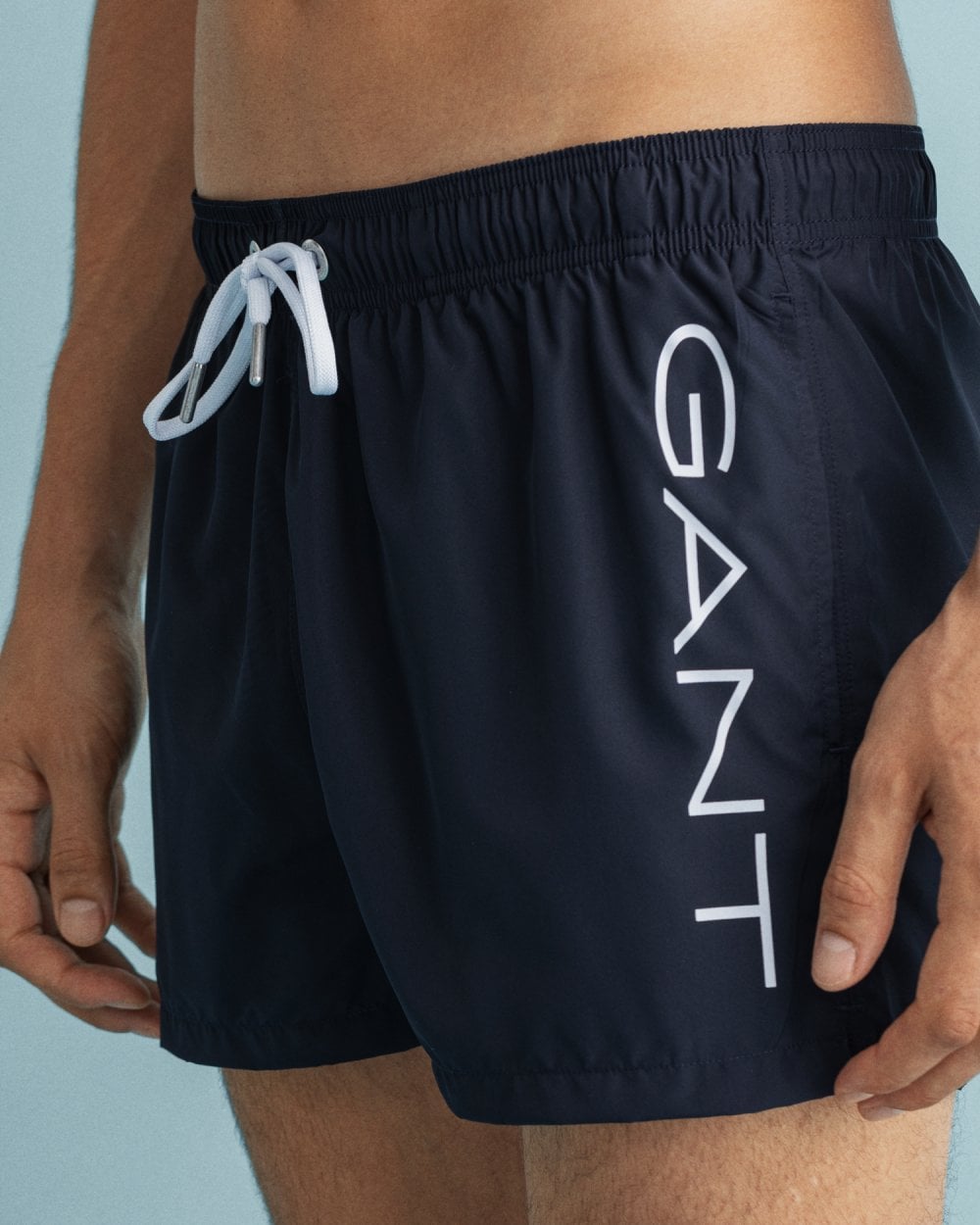 Short Cut Lightweight Logo Swim Shorts